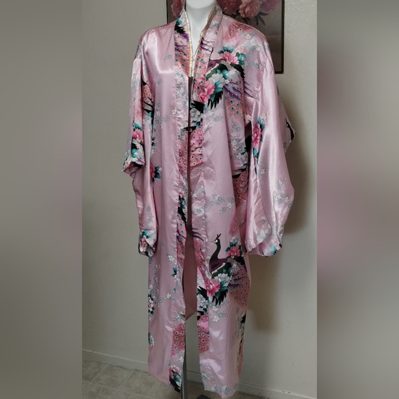 Kimono - Picture 2 of 7